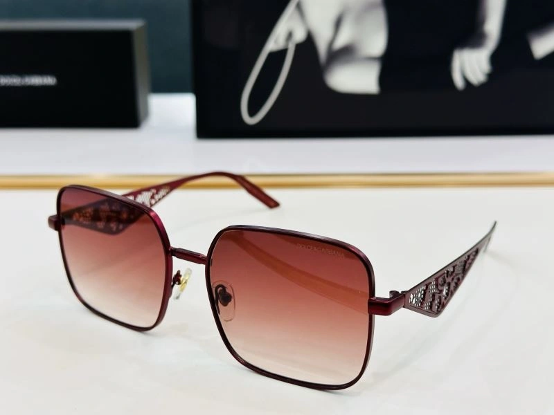 Youthful Dolce Gabbana Sunglasses 279145