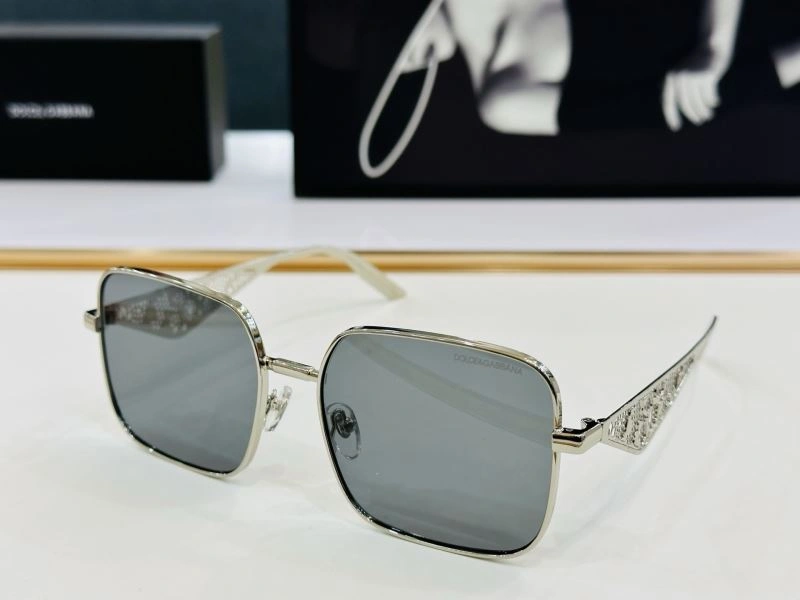 Youthful Dolce Gabbana Sunglasses 279145