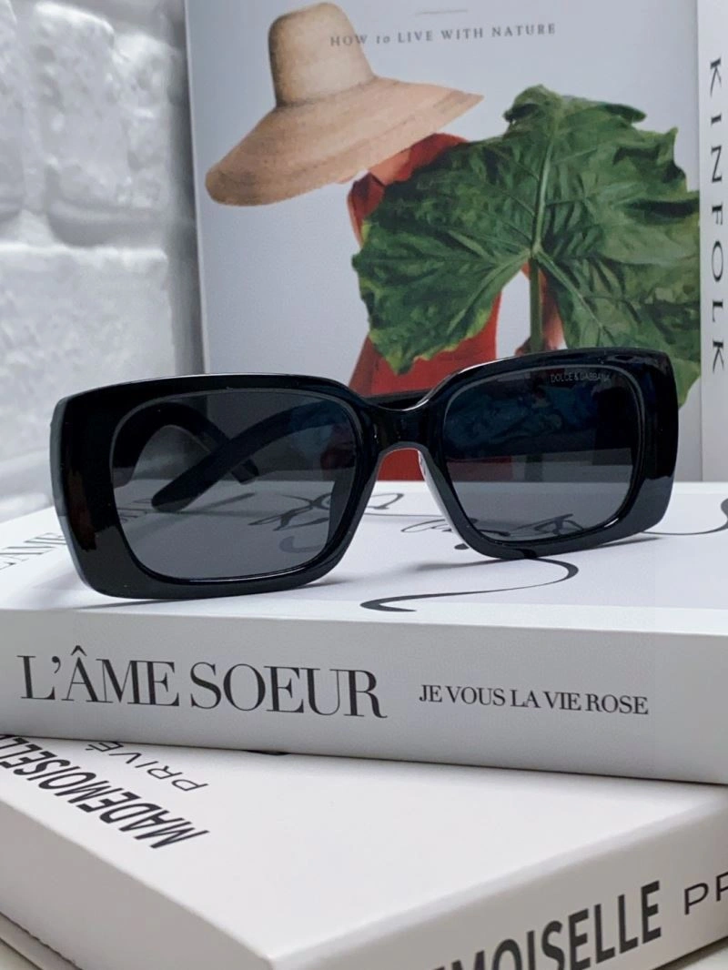 Dolce Gabbana Sunglasses Minimalist 279143