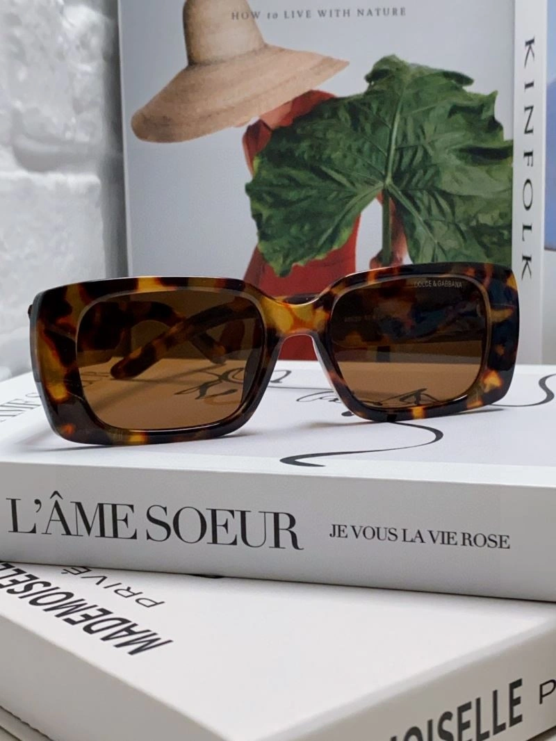 Snug Dolce Gabbana Sunglasses 279117