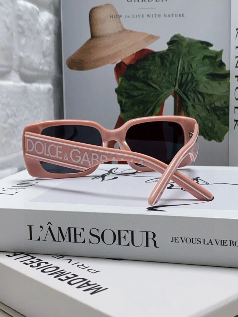 Dolce Gabbana Sunglasses UrbanChic 279112