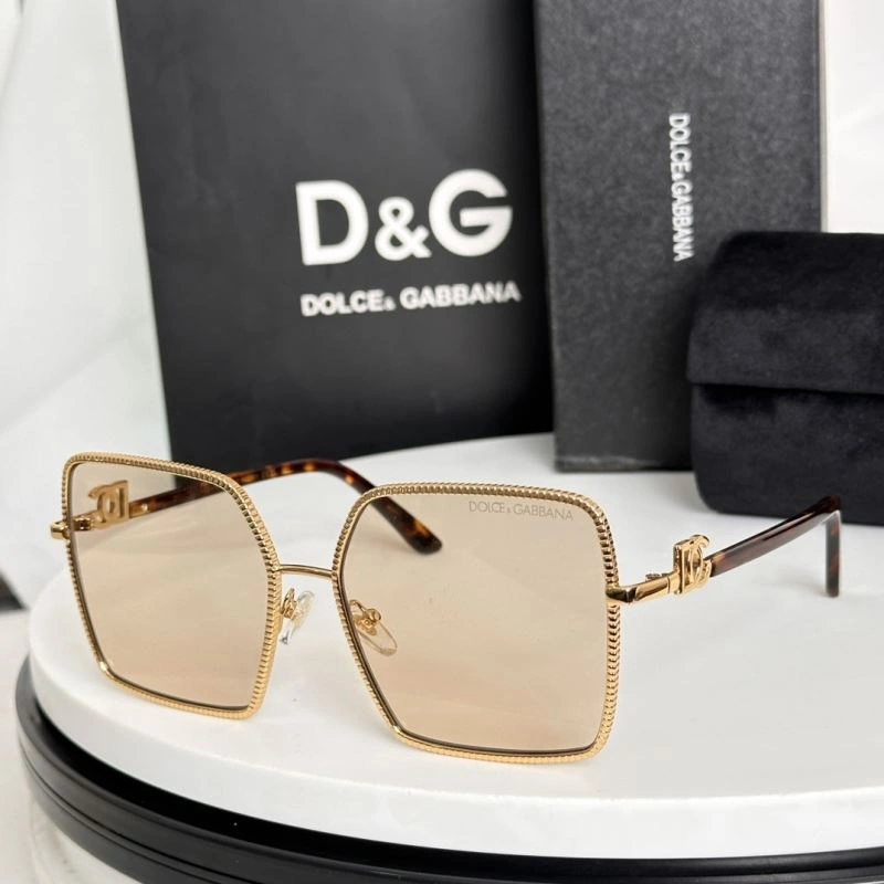 WaterResistant Dolce Gabbana Sunglasses 279186