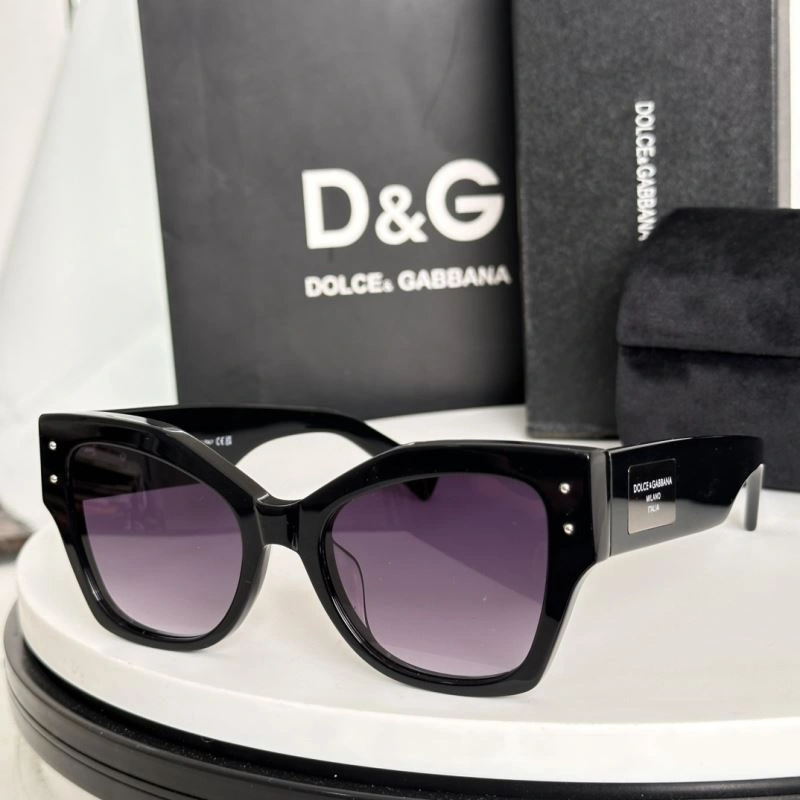RelaxedFit Dolce Gabbana Sunglasses 279169