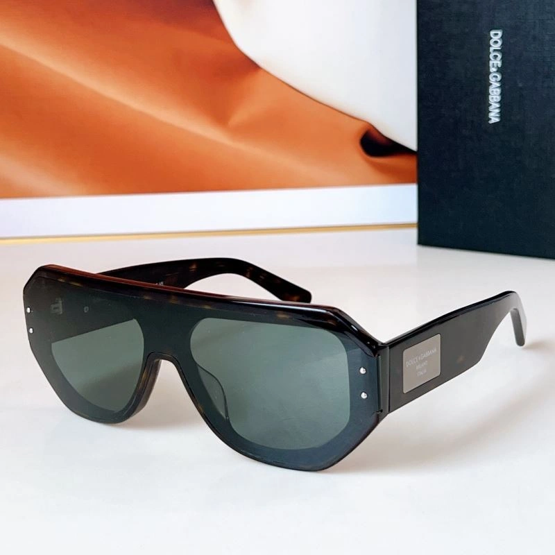 Dolce Gabbana Sunglasses Chic 279173