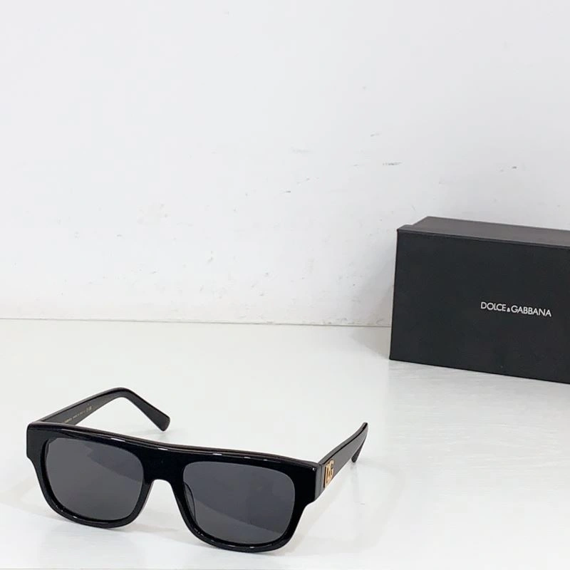 Elegant Dolce Gabbana Sunglasses 279185
