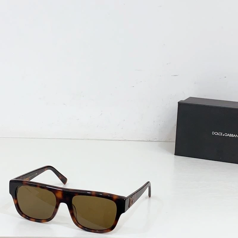 Elegant Dolce Gabbana Sunglasses 279185