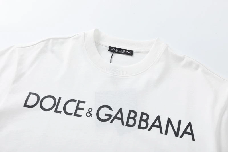 Dolce Gabbana T-Shirts Sleek 120226
