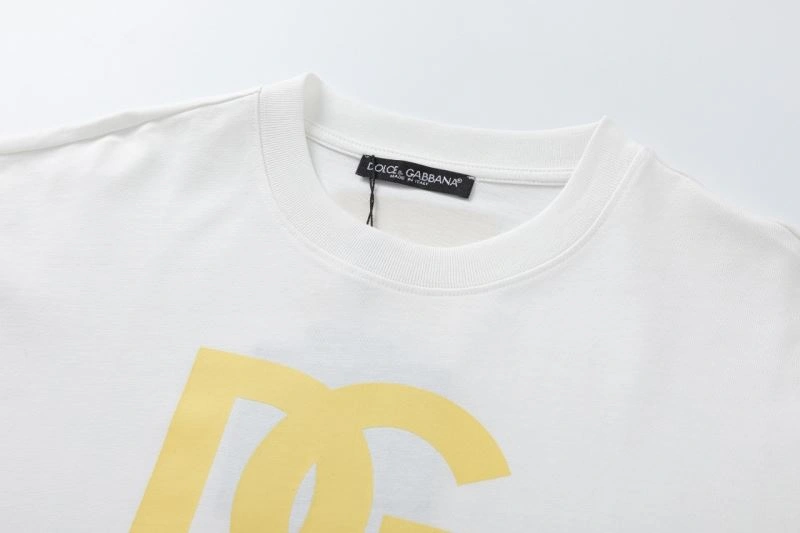 Vibrant Dolce Gabbana T-Shirts 120237