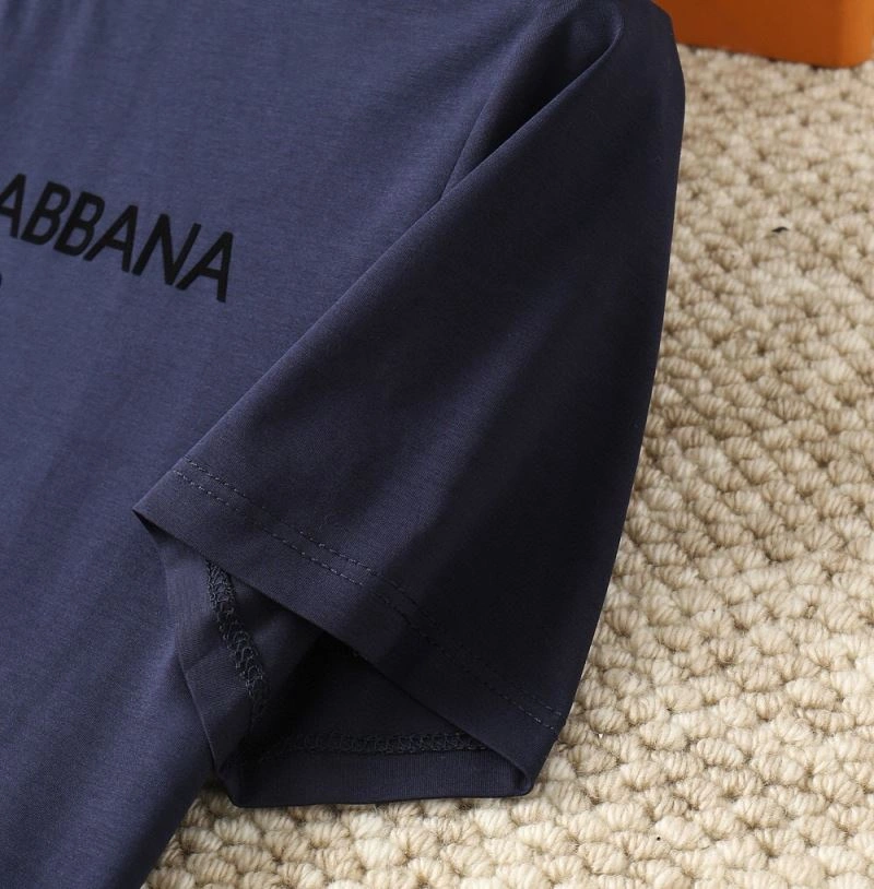 Dolce Gabbana T-Shirts Chic 120183