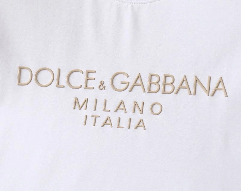 Sleek Dolce Gabbana T-Shirts 120190