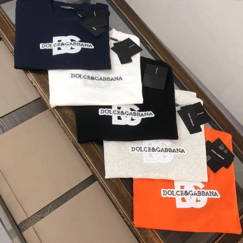 Sleek Dolce Gabbana T-Shirts 120146