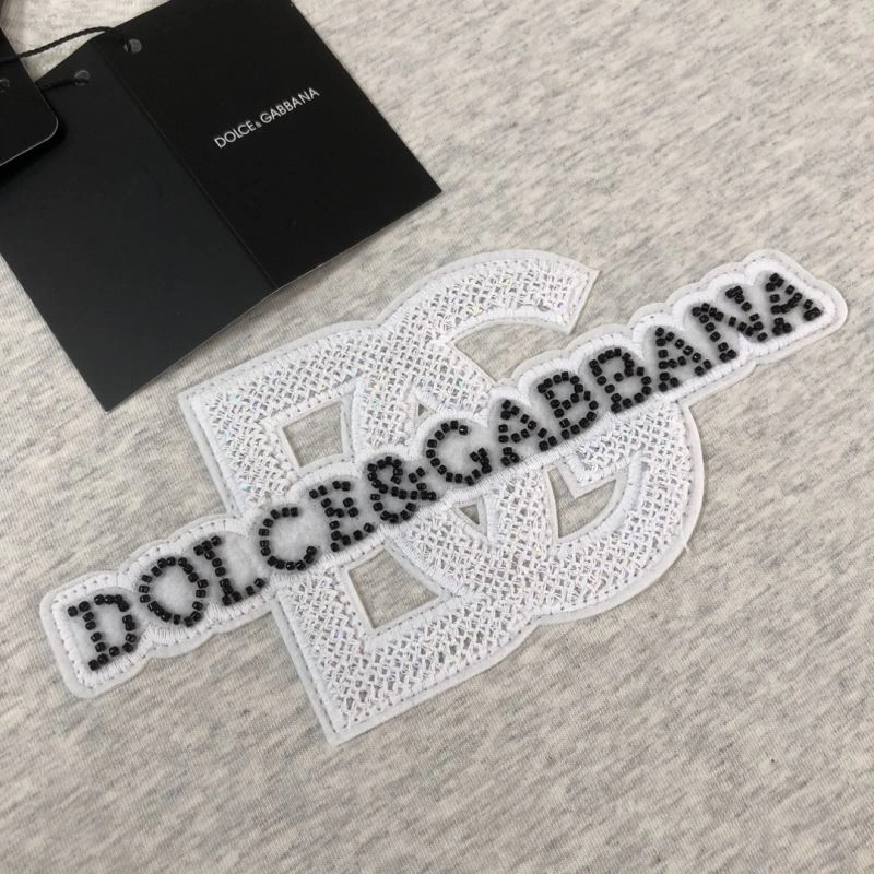 ModernLook Dolce Gabbana T-Shirts 120134