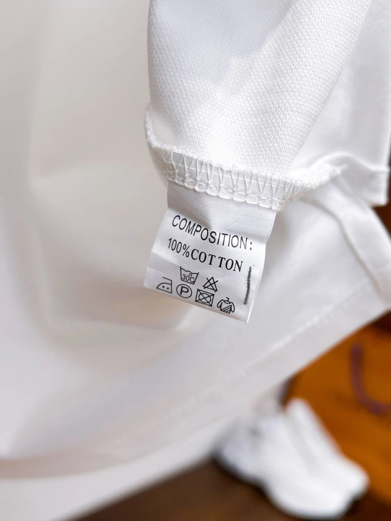 Classic Dolce Gabbana T-Shirts 120036