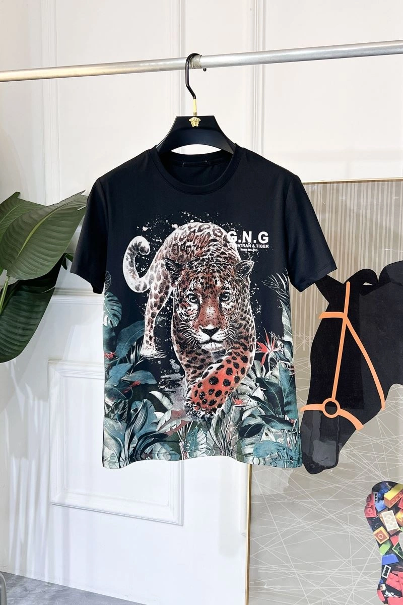 Trendsetting Dolce Gabbana T-Shirts 119907