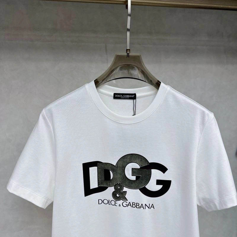 Elegant Dolce Gabbana T-Shirts 119893