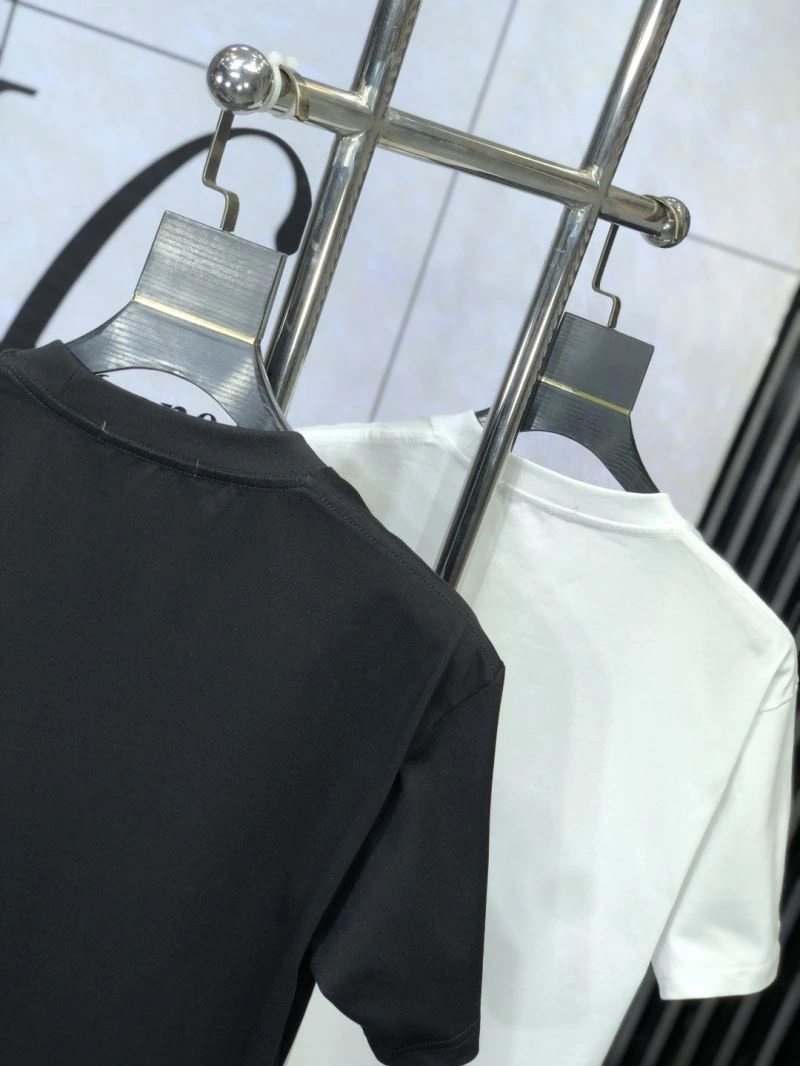 Efficient Dolce Gabbana T-Shirts 119858