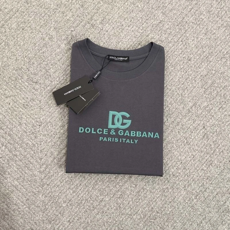 WeatherProof Dolce Gabbana T-Shirts 119780