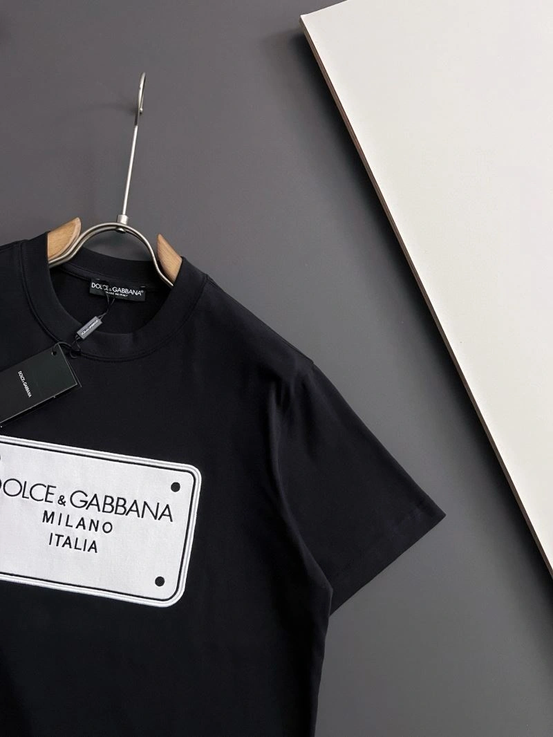 ModernLook Dolce Gabbana T-Shirts 119779