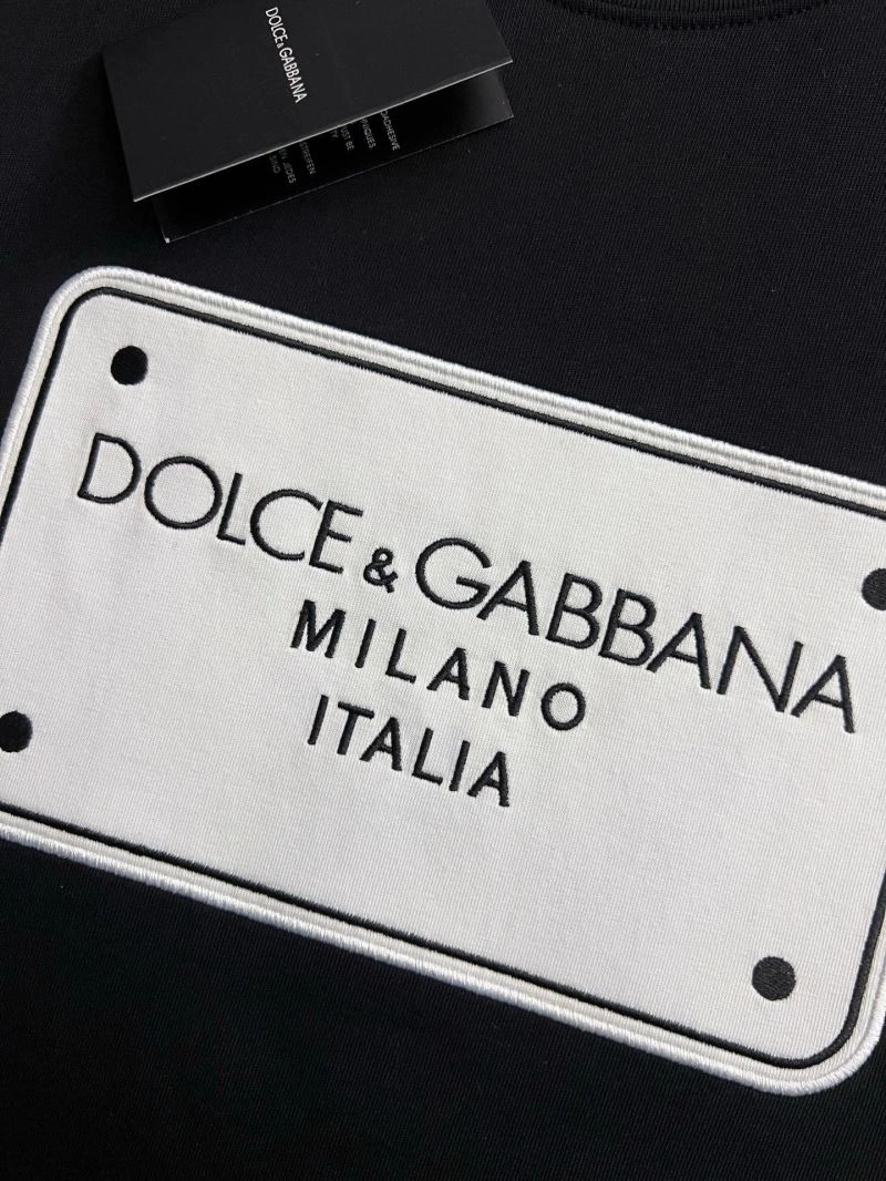 ModernLook Dolce Gabbana T-Shirts 119779