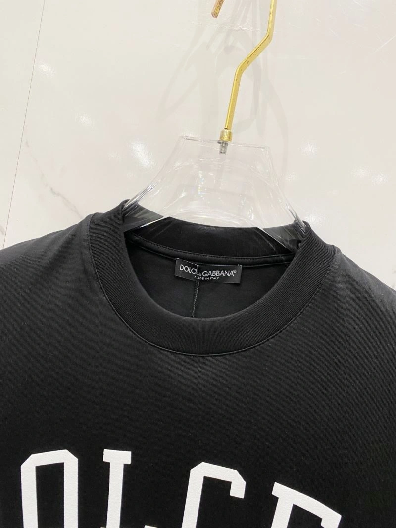 Effortless Dolce Gabbana T-Shirts 119760