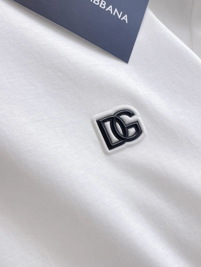 Stylish Dolce Gabbana T-Shirts 119723