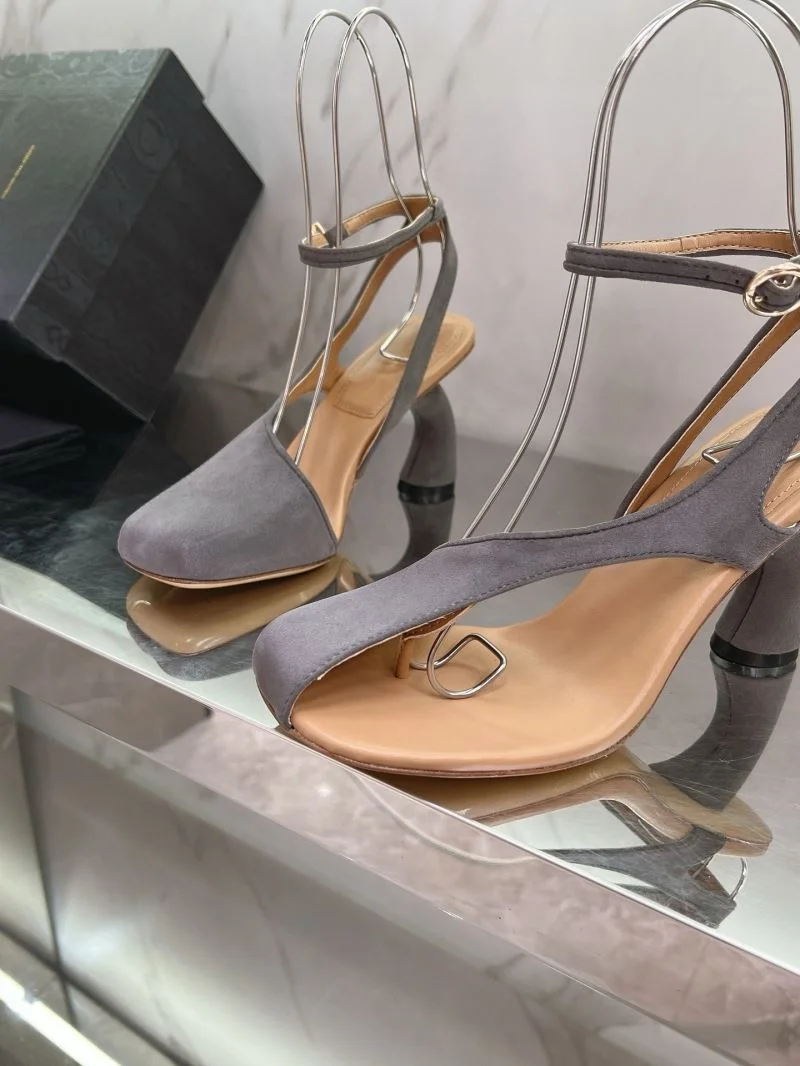 Contemporary Dries Van Noten Sandals 8156
