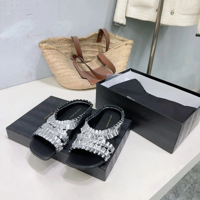UrbanStyle Dries Van Noten Sandals 10157