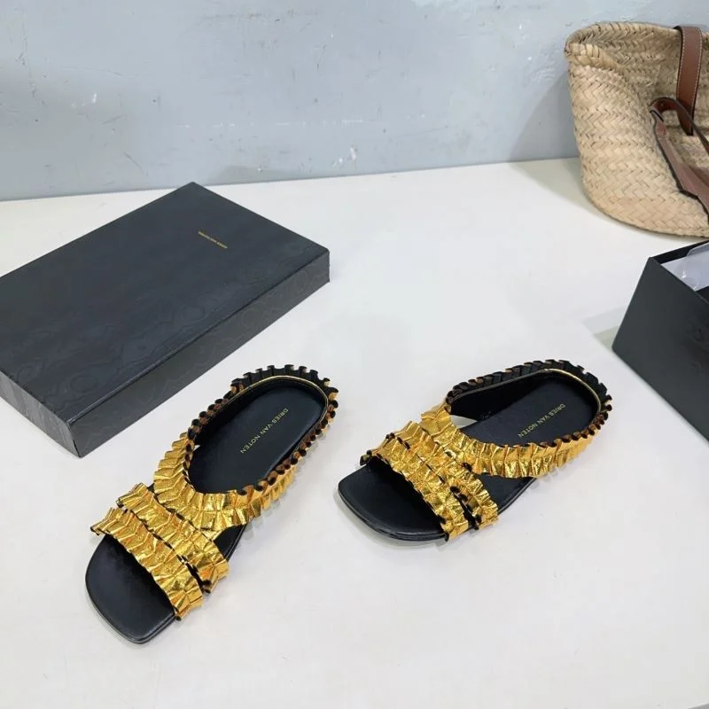 Dries Van Noten Sandals ModernLook 10225