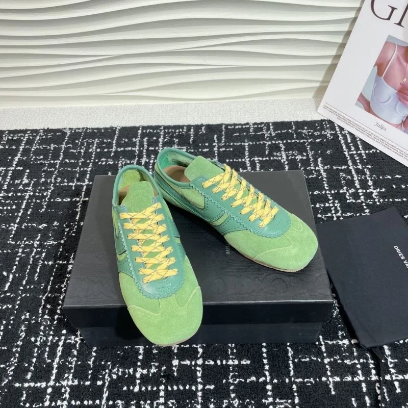 Sleek Dries Van Noten Shoes 10128