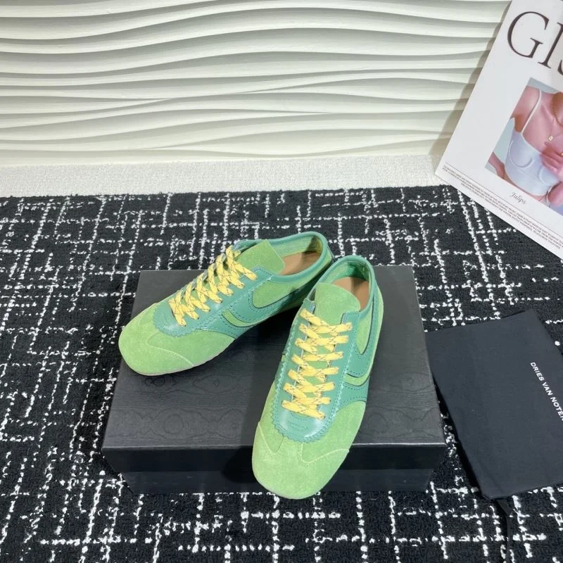 Sleek Dries Van Noten Shoes 10128