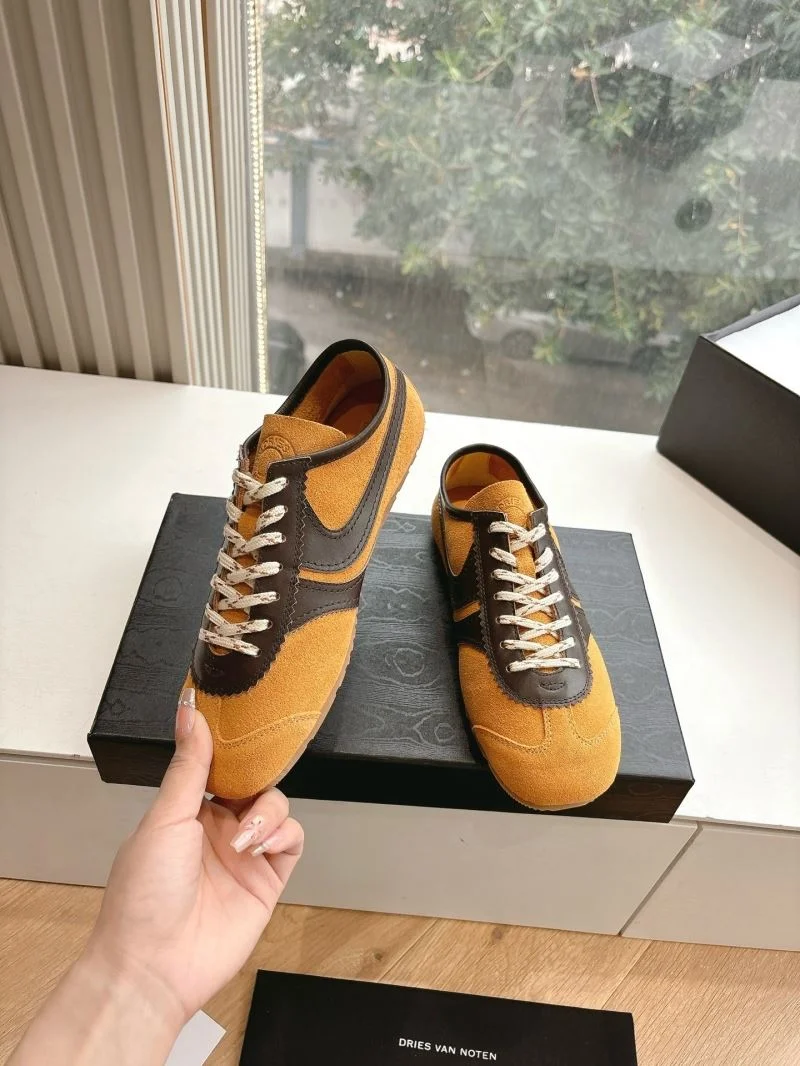 FashionForward Dries Van Noten Shoes 10121