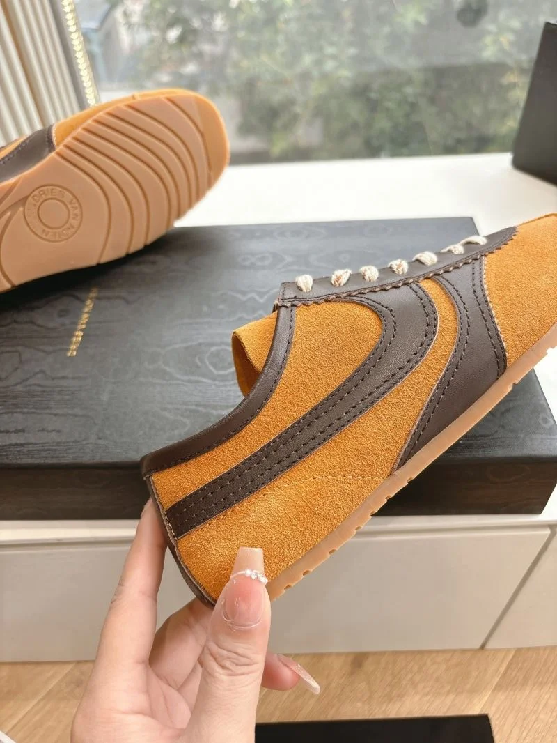 FashionForward Dries Van Noten Shoes 10121
