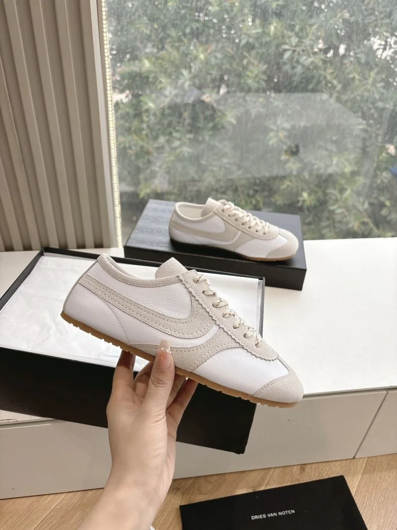 UrbanChic Dries Van Noten Shoes 10119