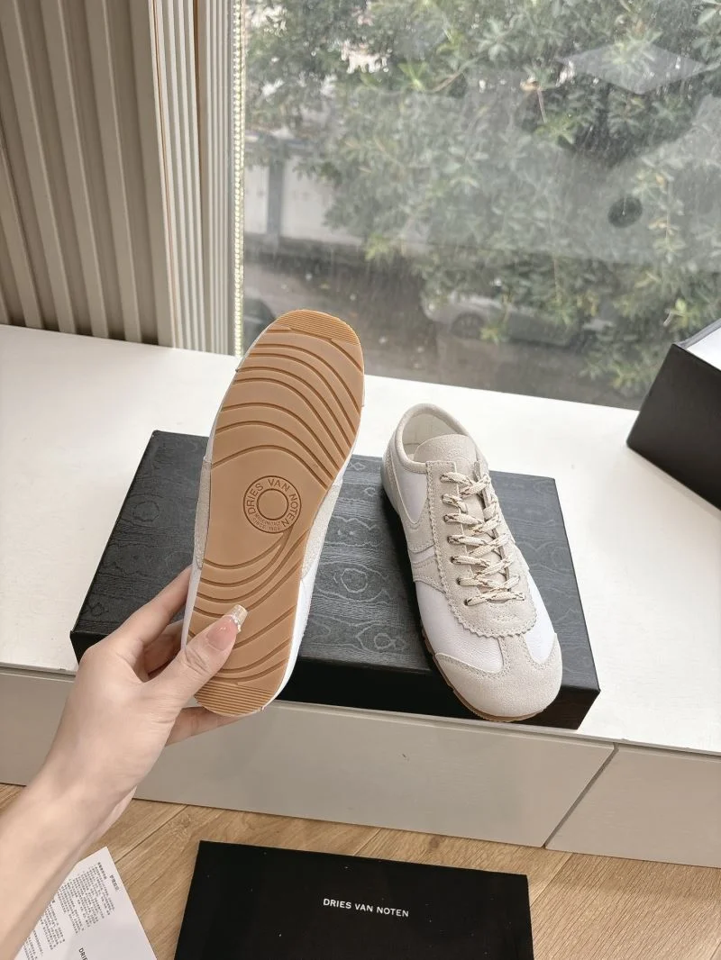 UrbanChic Dries Van Noten Shoes 10119