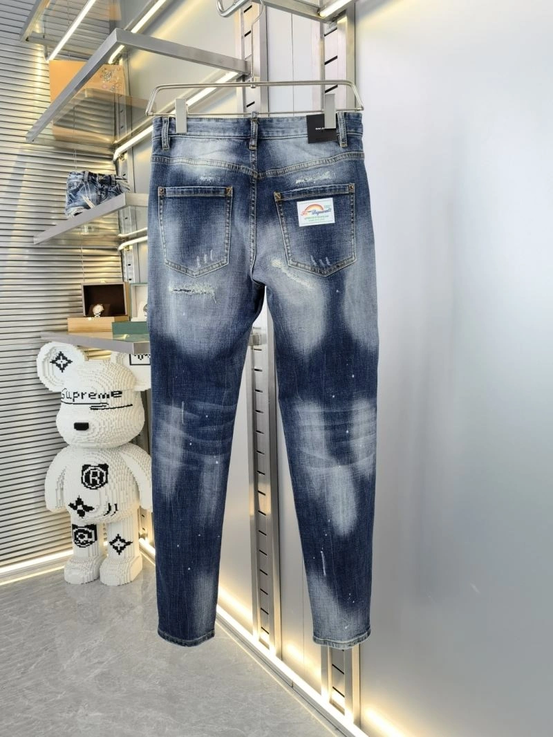 Durable Dsquared2 Jeans 120332