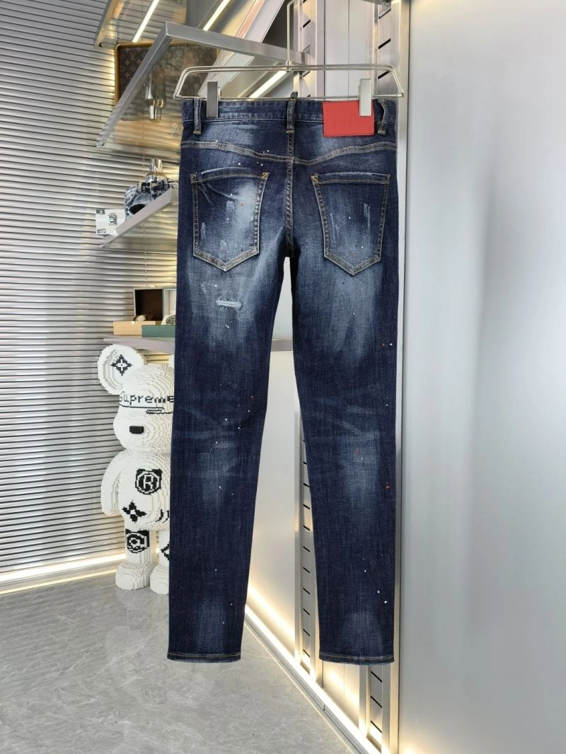Trendsetting Dsquared2 Jeans 120307