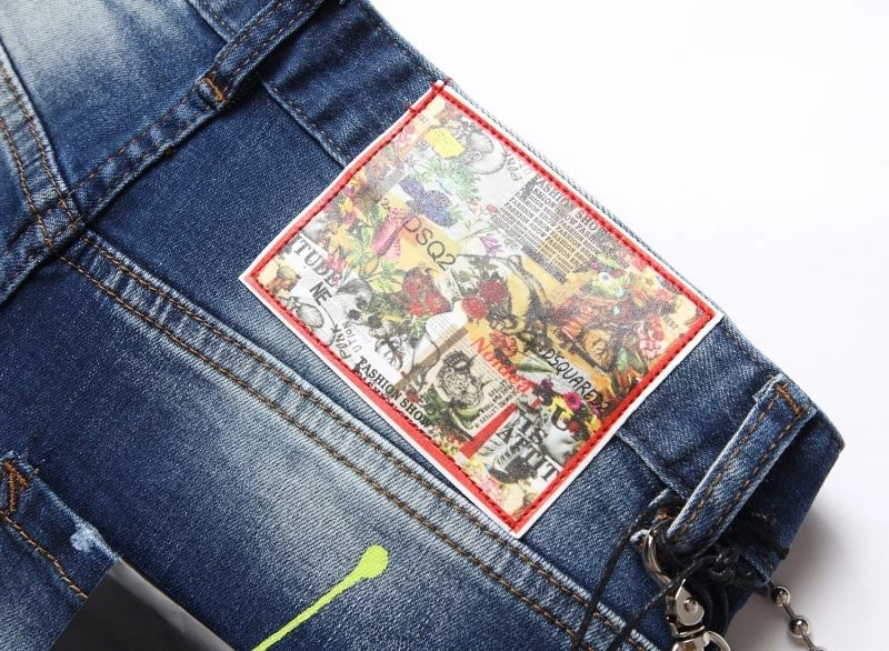 Sporty Dsquared2 Short Pants 120276
