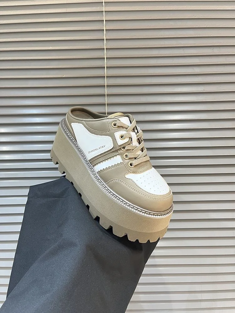 Thermal Dymonlatry Shoes 8147