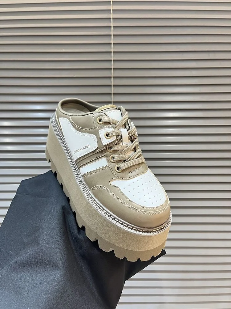 Thermal Dymonlatry Shoes 8147