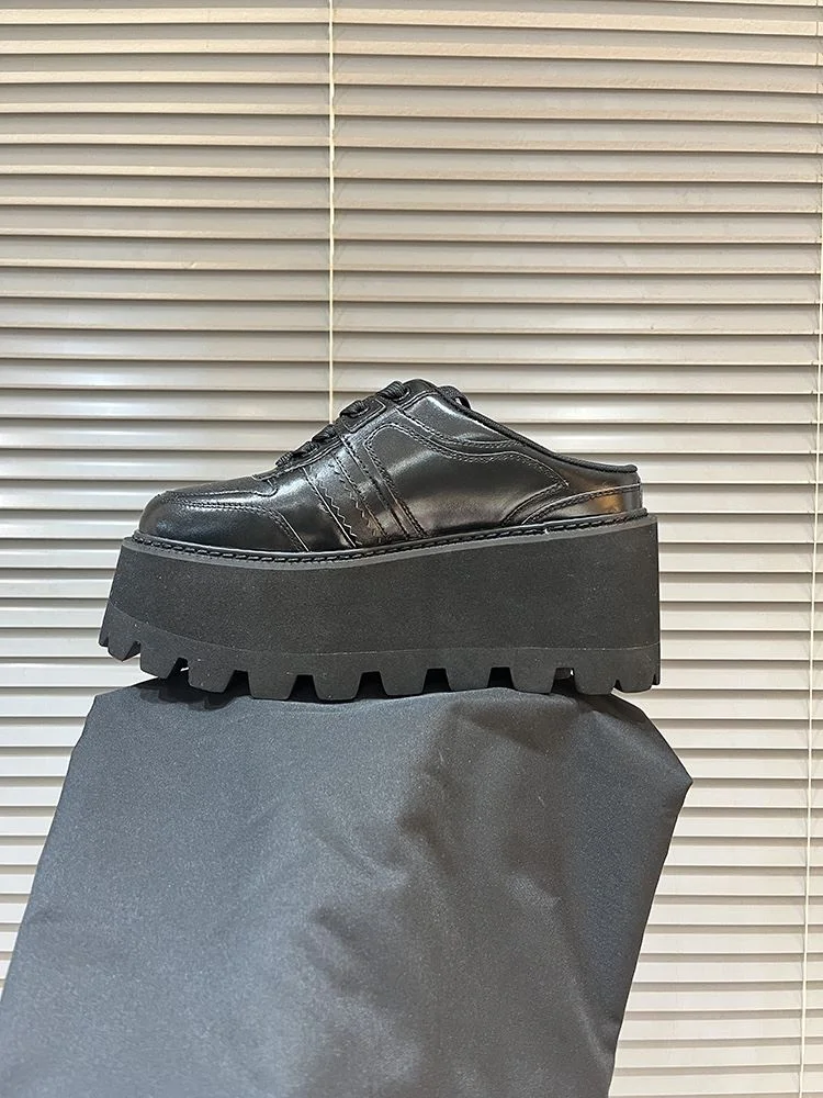 SportInspired Dymonlatry Shoes 8187