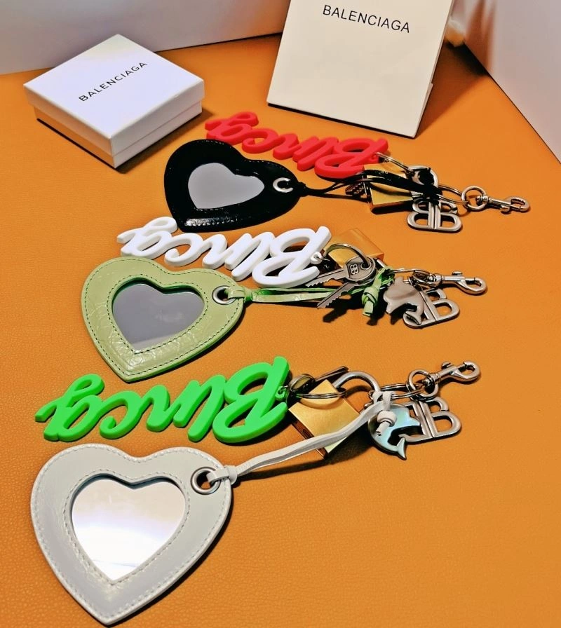 Contemporary GoldenBalenciaga Keychain - Luxury Accessory 70130