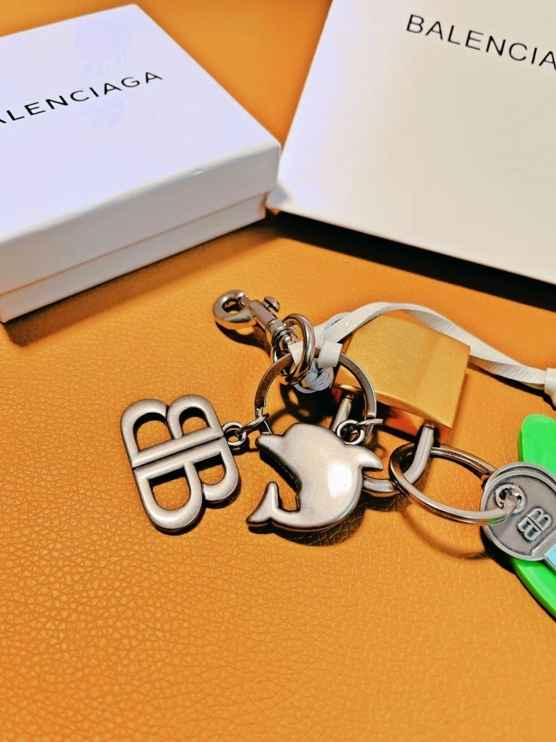 Contemporary GoldenBalenciaga Keychain - Luxury Accessory 70130