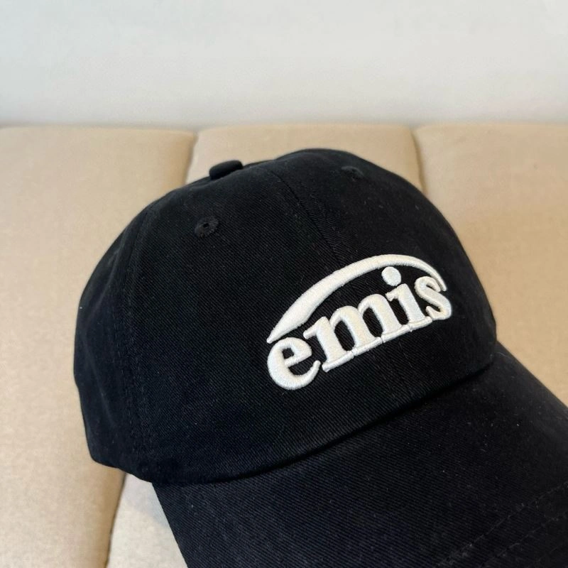 UrbanChic Emis Caps 259023