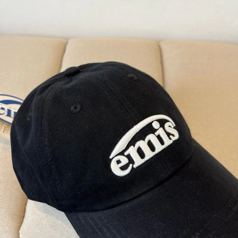 UrbanChic Emis Caps 259023