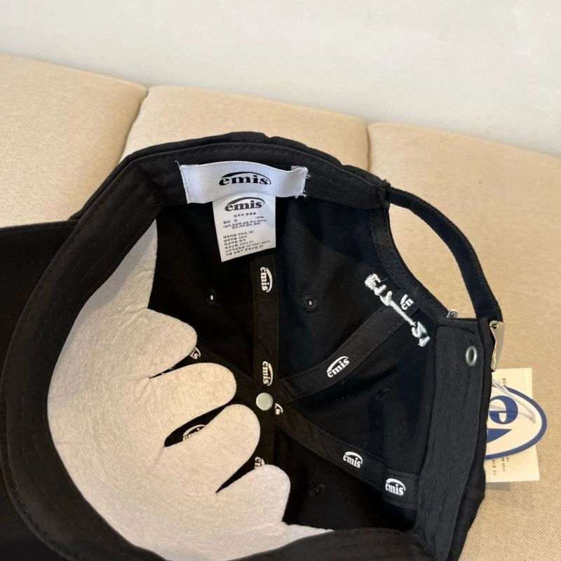 UrbanChic Emis Caps 259023