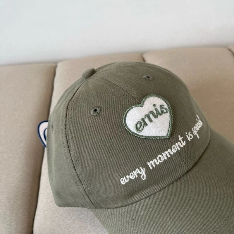 Emis Caps Seasonal 259007