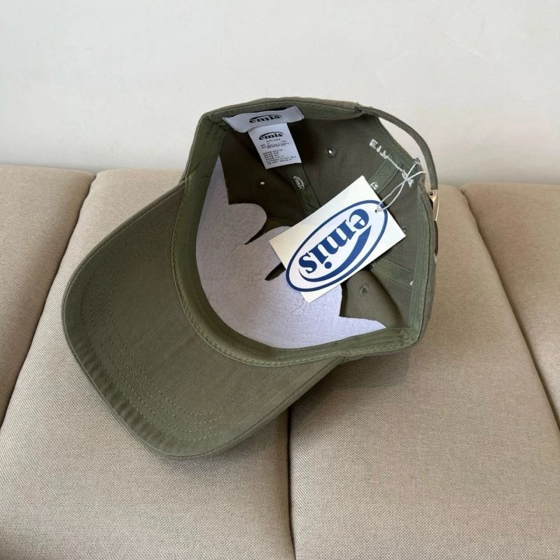 Emis Caps Seasonal 259007