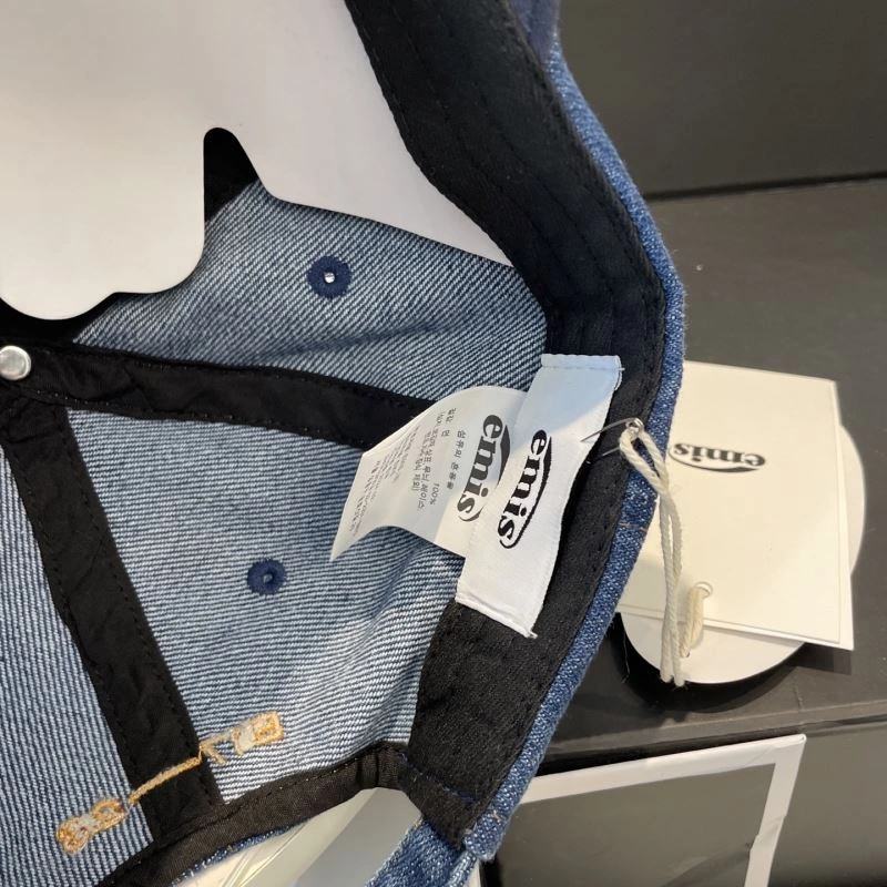 Comfortable Emis Caps 258994
