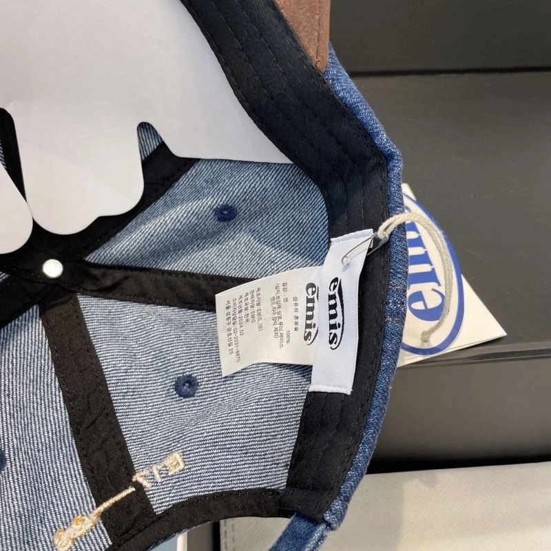Comfortable Emis Caps 258989