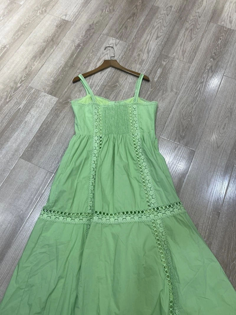 Minimalist Ermenegildo Zegna Dress 157021